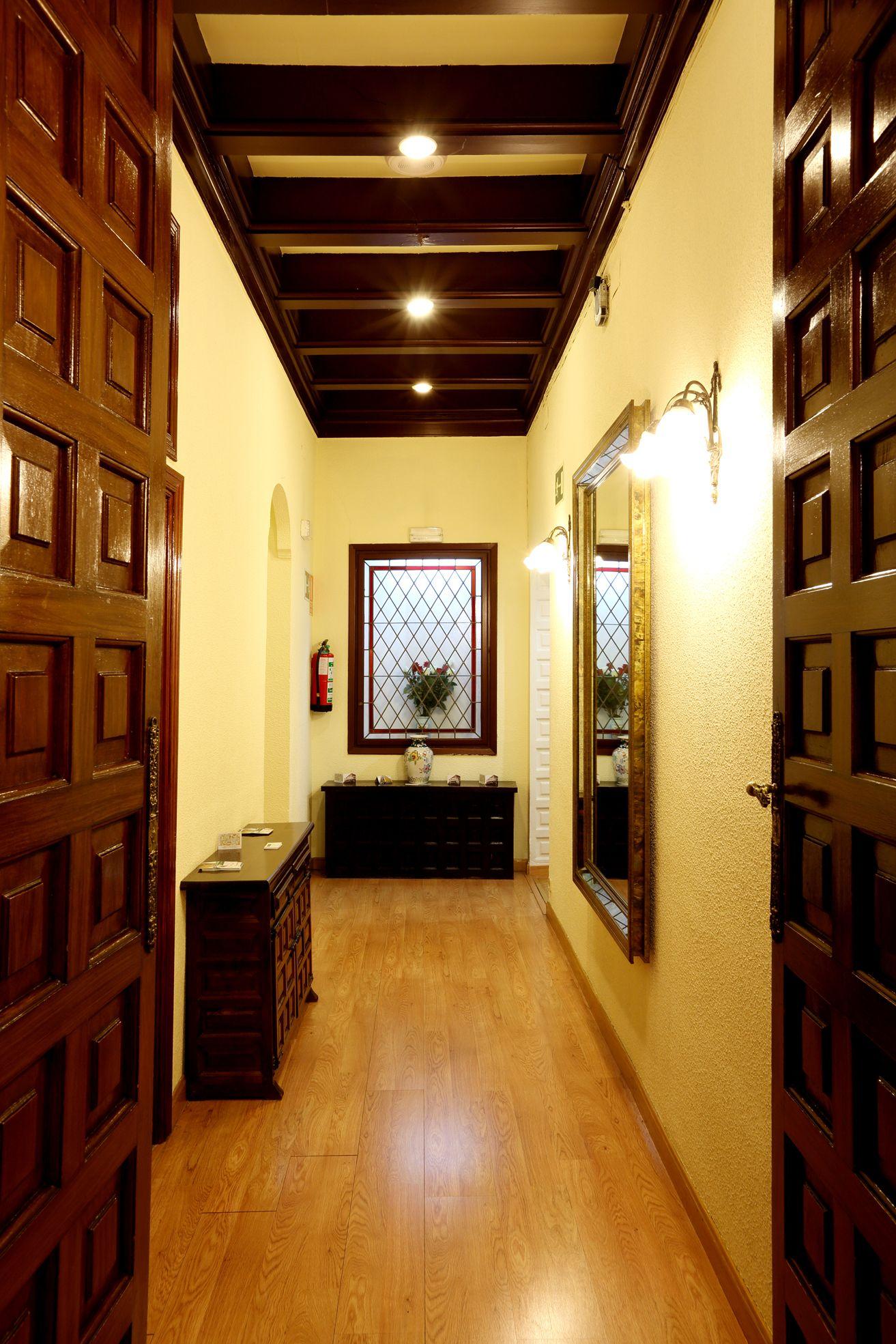 Hostal Sil & Serranos - Madrid, Madrid